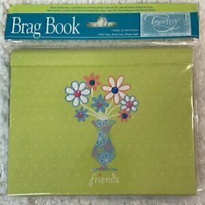☀️2/$14 C.R. Gibson Friends Photo Brag Book